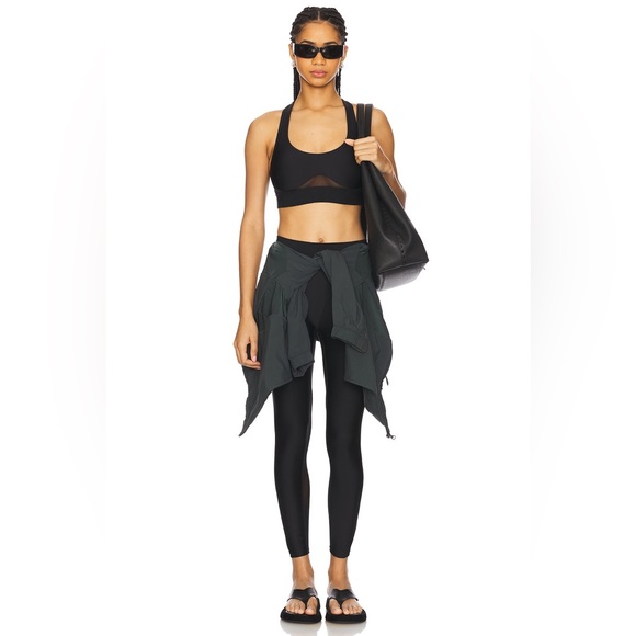 Alo Airlift Rebel Bra in Black size Small - Picture 4 of 10